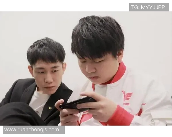 王者荣耀热议:WE战队团队协作引发的争议与反思 王者荣耀热议:WE战队团队协作引发的争议与反思