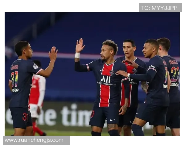 法国足球甲级联赛最新动态与战术分析:聚焦巴黎圣日耳曼与传统强队对决 法国足球甲级联赛最新动态与战术分析:聚焦巴黎圣日耳曼与传统强队对决