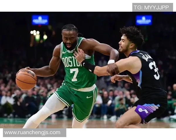 NBA今日凯尔特人对阵猛龙精彩直播全程回顾与分析 NBA今日凯尔特人对阵猛龙精彩直播全程回顾与分析